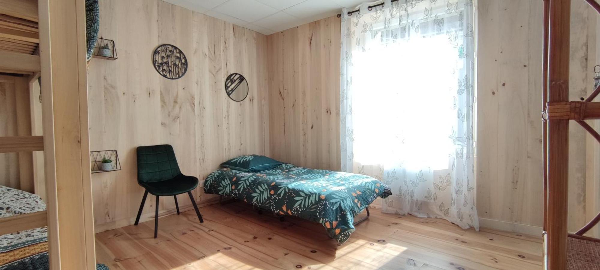 Appartement 2 Chambres Avec Wifi Centre De Descartes Bagian luar foto