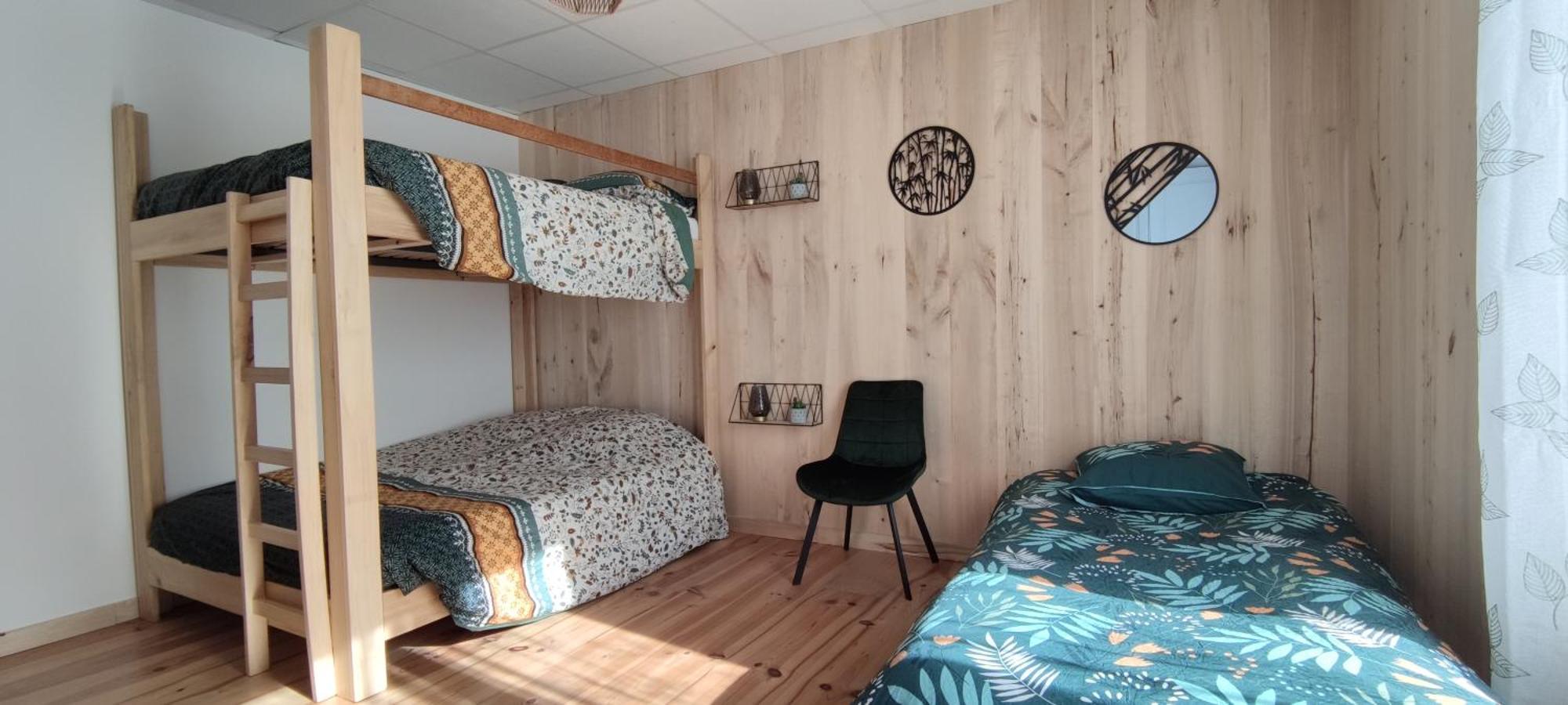 Appartement 2 Chambres Avec Wifi Centre De Descartes Bagian luar foto